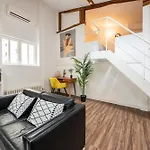 Paris 9ème - Superbe loft avec terrasse privative