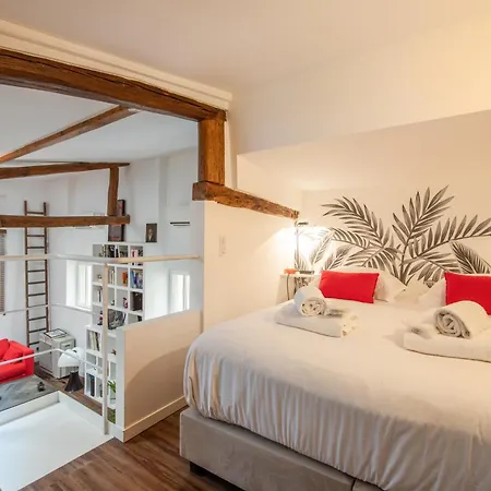 9eme - Superbe Loft Avec Terrasse Privative Appartamento Parigi