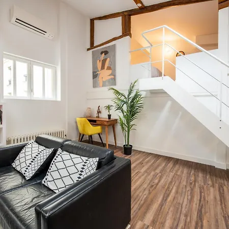 9eme - Superbe Loft Avec Terrasse Privative Parigi